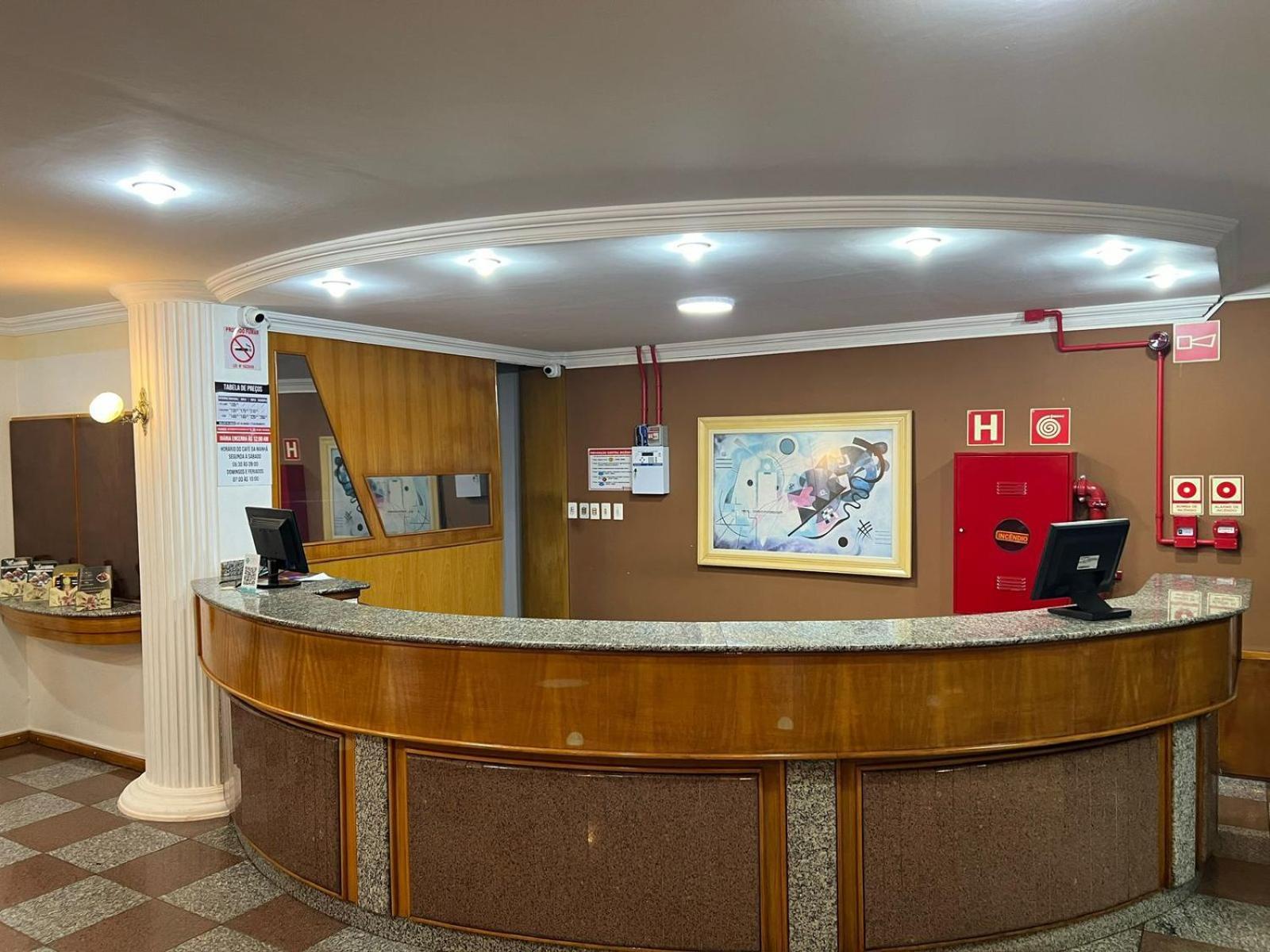 Hotel Mello Cascavel  Extérieur photo